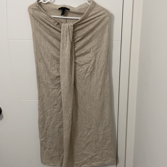 Matching Skirt and Top Set - Picture 3 of 5